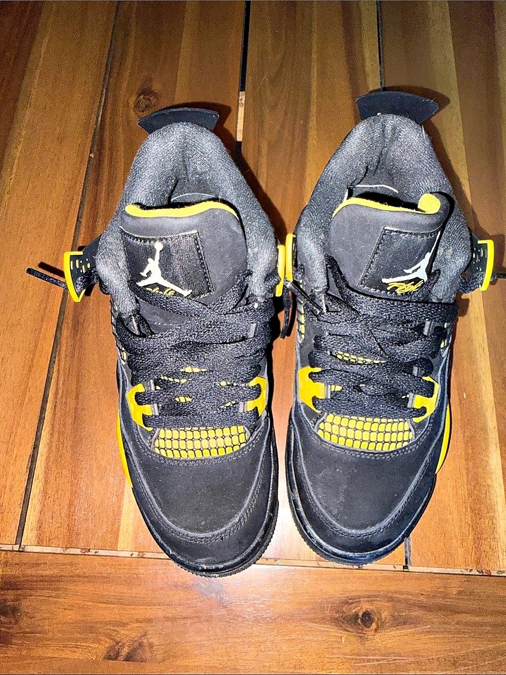 Jordan Air Jordan 4 Retro GS 'Thunder' Black & Yellow US 4Y Sneakers